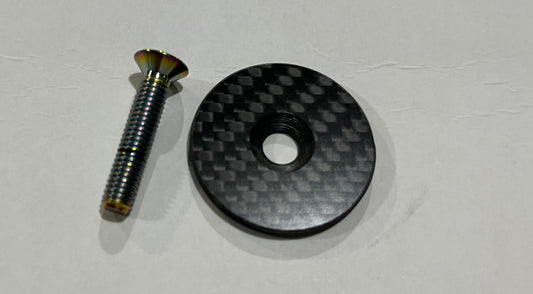 TAPA DE DIRECCION FIBRA DE CARBONO 3.8