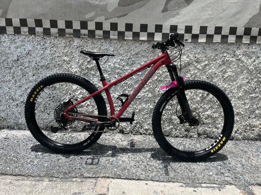 SANTA CRUZ chameleon 27.5+ aluminio 2021