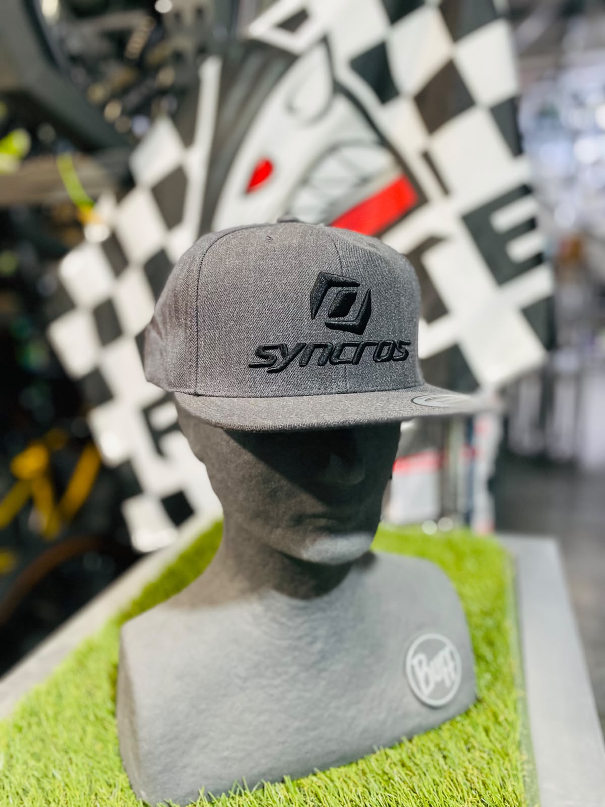 GORRAS DIFERENTES MARCAS